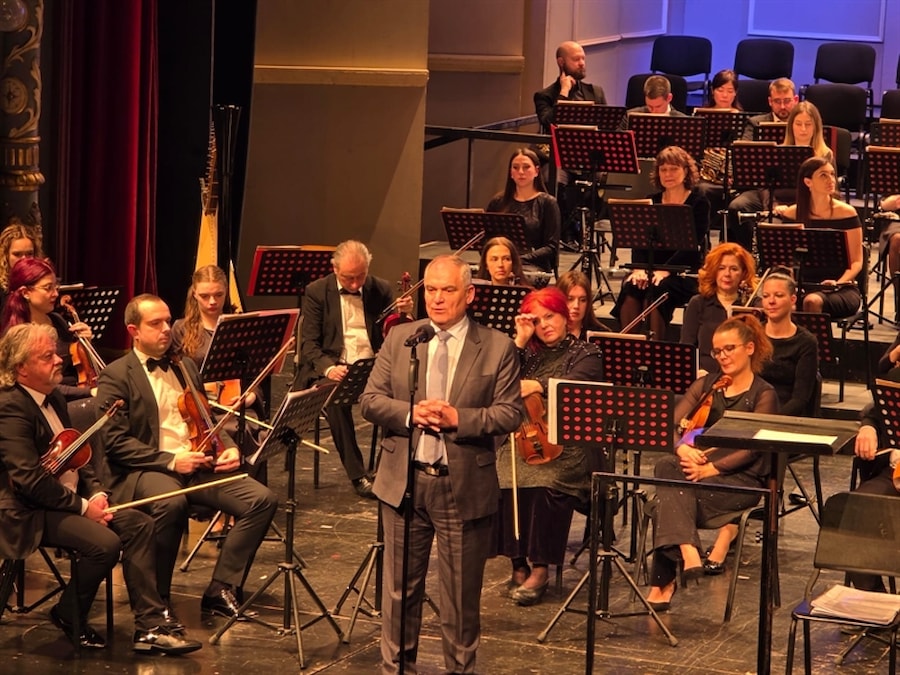 Splitsko-dalmatinska županija obilježila 1050. obljetnicu smrti kraljice Jelene Slavne koncertom “Krunjenje žrtvom” u HNK Split