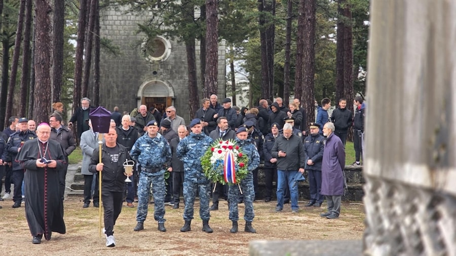 Župan: "Što se više udaljimo od čovjeka, to smo bliže zlu. Zato čuvajmo zajedništvo, vjeru i ljudskost – kako se ovakvo zlo nikada više ne bi ponovilo"