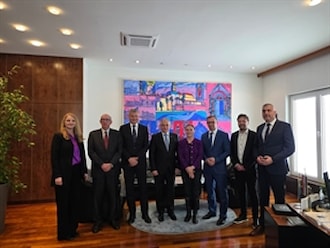 Suradnja između Splitsko-dalmatinske županije i Hrvatske državne samouprave u Mađarskoj