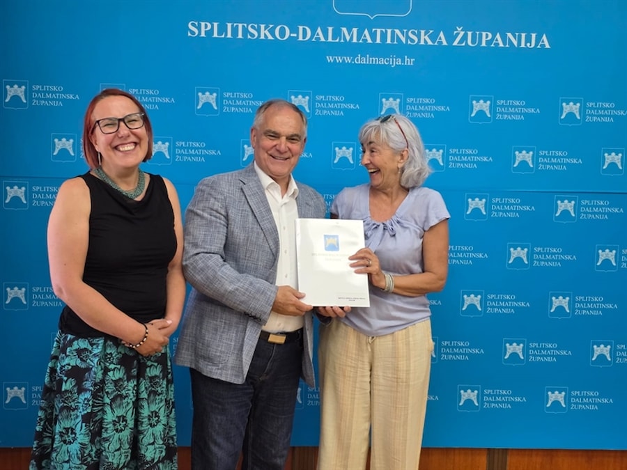 Župan Boban dodijelio 19 ugovora udrugama: gotovo tisuću umirovljenika otkrivat će ljepote svoje županije