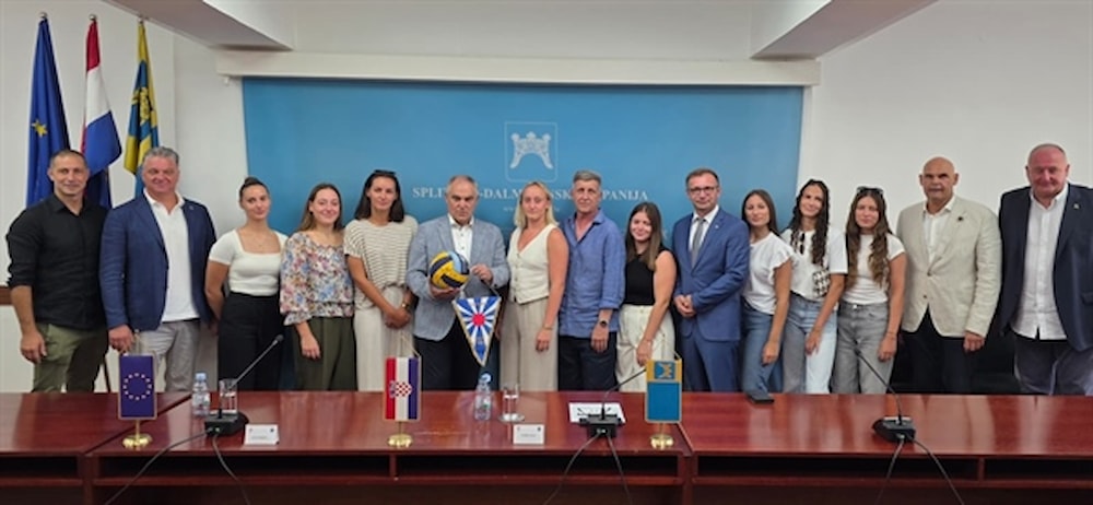 Župan Boban: Uvodi se posebna proračunska stavka za ženske kolektivne sportove – primljene državne prvakinje VK Jadran