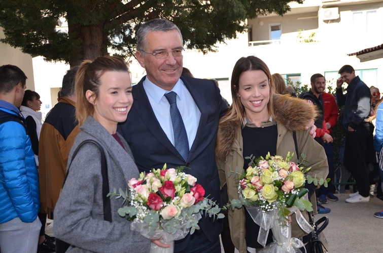 Župan čestitao sestrama Zaninović