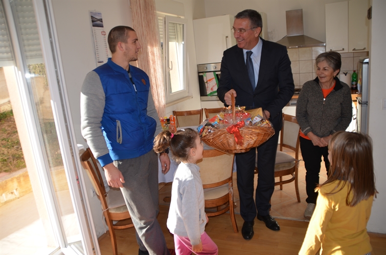 Župan posjetio obitelj Božić