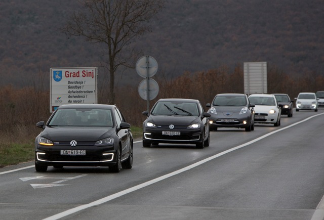 Župan elekrtičnim vozilima u obilasku Dalmatinske zagore