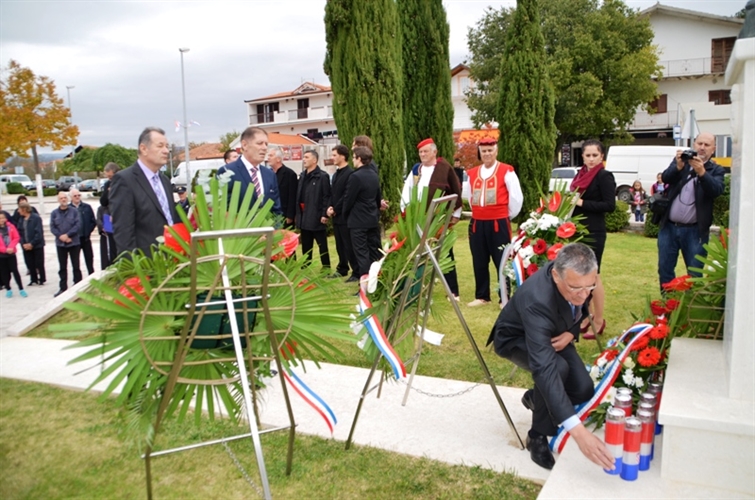 Svečanom sjednicom Općinskog vijeća obilježen Dan Općine Otok