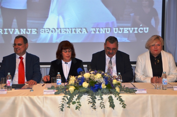 Svečanom sjednicom Gradskog vijeća obilježen Dan Grada Makarske
